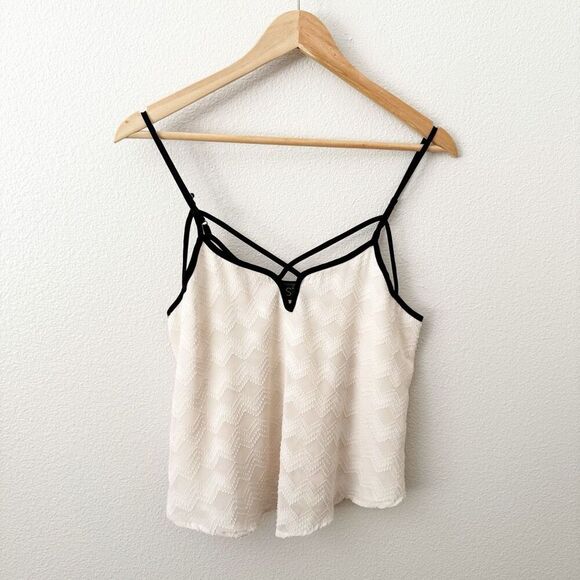 ASTR THE LABEL | Tank Top Off White Camisole Cami Checron Lined Flowy | Medium - Picture 1 of 7